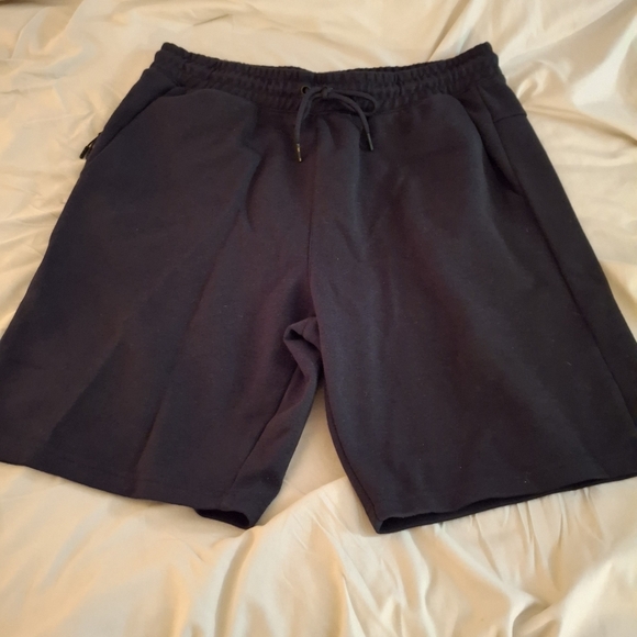 Everyday Active Women's Black Athletic Shorts - Picture 7 of 7